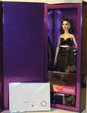 Intimate Soiree Agnes Von Weiss NRFB #91479 2020 IT Legendary Convention LE 660