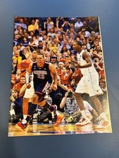 Derrick Williams Signs with Panini 21