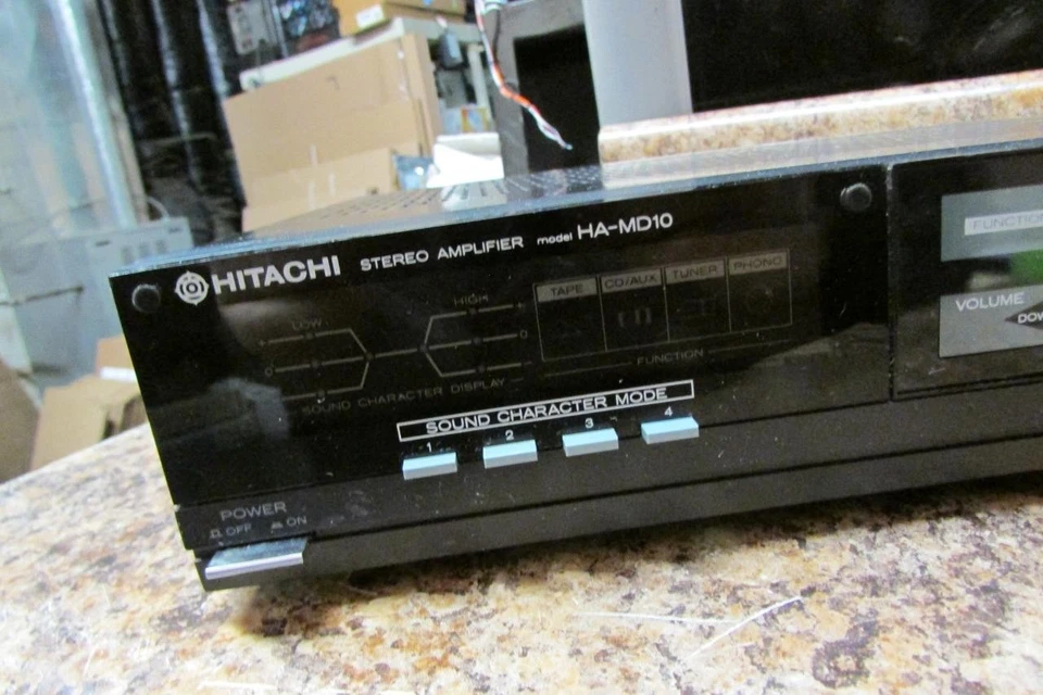 Amplificador/amplificador estéreo Hitachi vintage modelo HA-MD10 Foto 2 de 4
