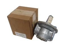 NEW MAXITROL RV81 REGULATOR RV81-1212-0003 1-1/2"