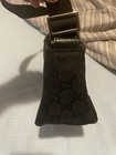 Gucci GG Supreme Black GG Pattern Small hand Bag Zip Closure Adjustable — photo 5