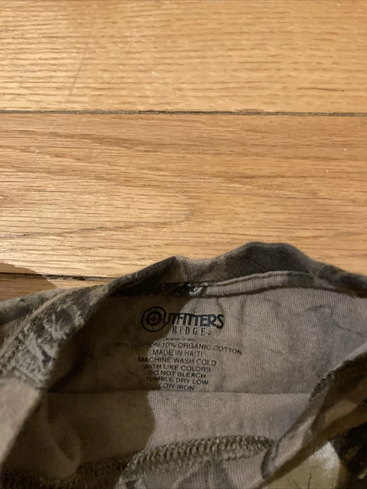 Outfitters Ridge Real tree Hardwoods Boys Size 10/12 Long sleeve With Pocket - Image 2 of 4