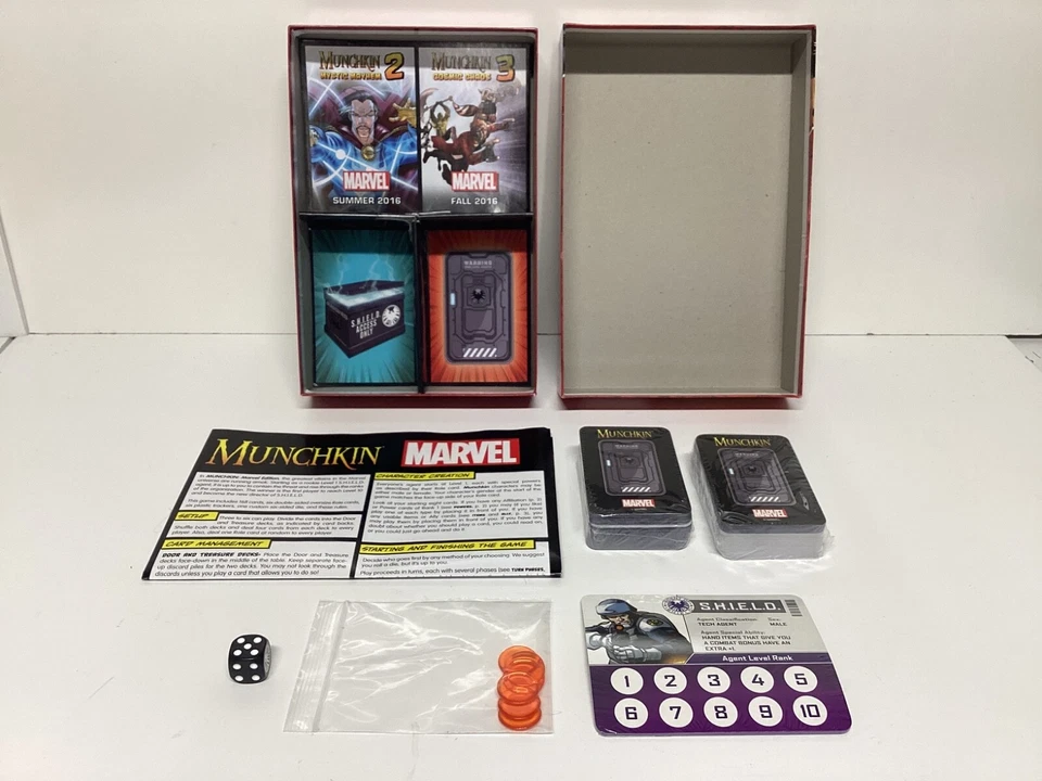 MUNCHKIN X-MEN Marvel Action Card Game Steve Games Night New Open Box - Image 3 of 4