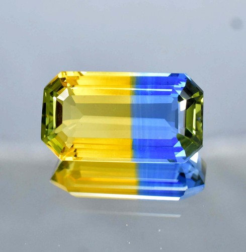 HUGE 32.75 Ct Natural Bi-Color Flawless Parti Sapphire Radiant Cut GIT Certified - Picture 5 of 8