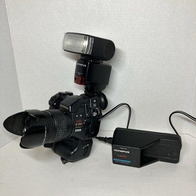 Olympus Camedia E-20N 5.0MP Digital Camera Flash Battery & Charger WORKS
