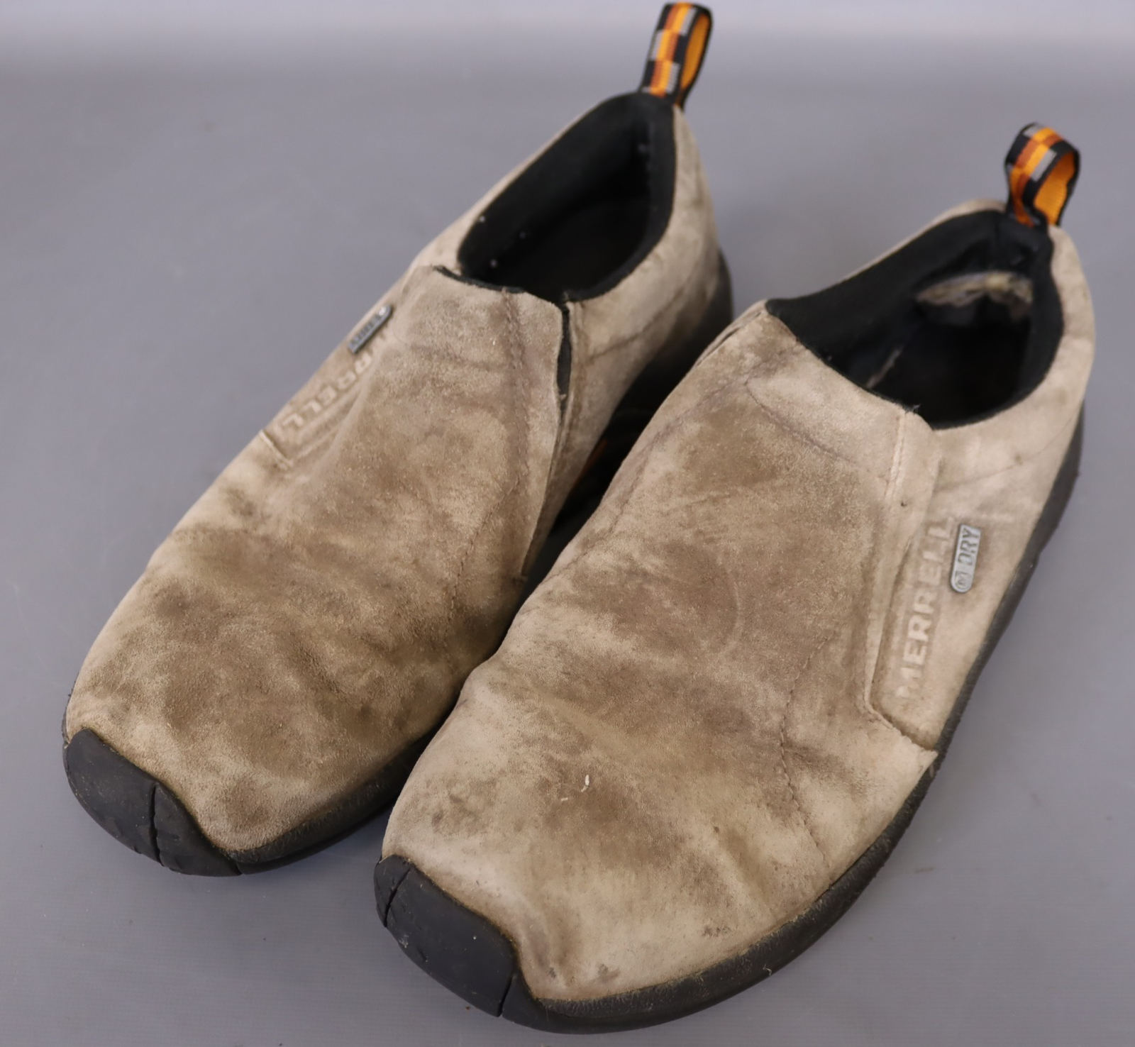 Merrell scarpe slip on uomo pelle giungla colore grigio canna di fucile taglia 9 J52931