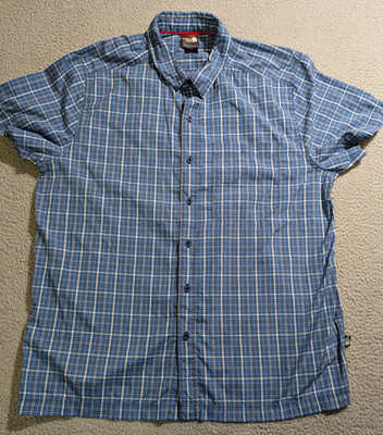 The North Face Men`s Blue & White Plaid Short Sleeve Button Up Shirt / Size XL