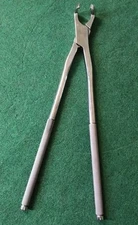 19" Equine Molar Extraction Forceps with Serrated Jaws Horse Dental Instrument