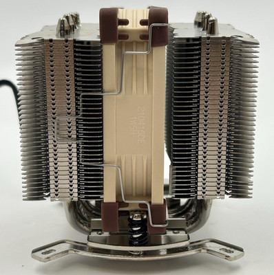 Noctua NH-D9L Premium CPU Luftkühler mit 92mm Lüfter