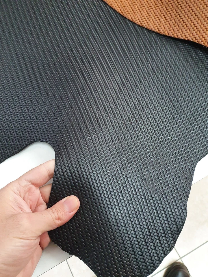 Cuero grueso vegetal de vaca, efecto estampado trenza de cuero de vaca genuino, grueso 1,9 mm( Foto 4 de 4