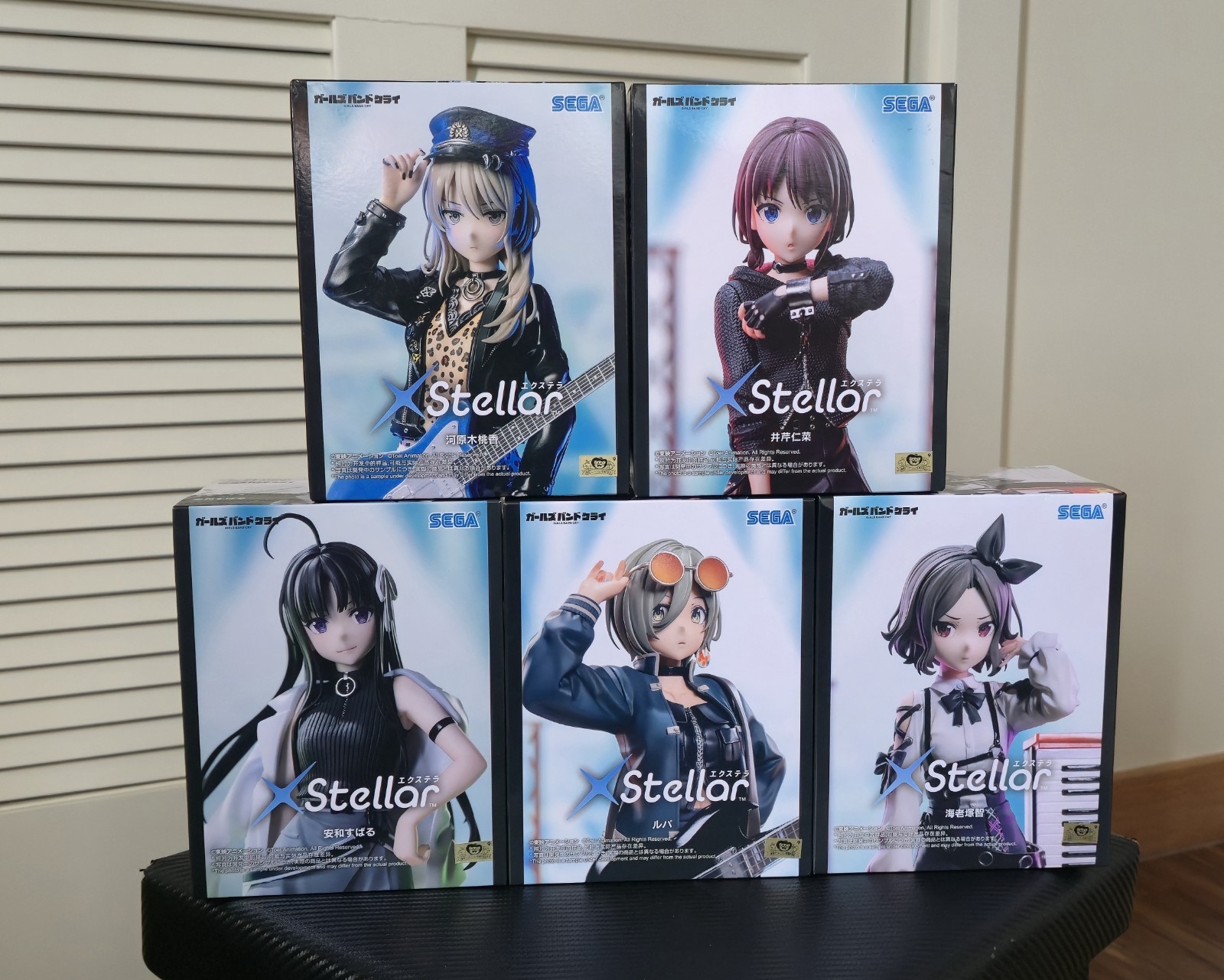 Juego completo de figuras Girls Band Cry XStellar