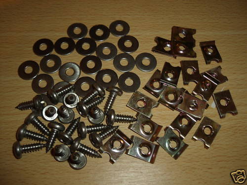 LAND ROVER series,STAINLESS STEEL FLOOR SCREWS & WASHERS & spire nuts 60 PIECES  - Afbeelding 1 van 1