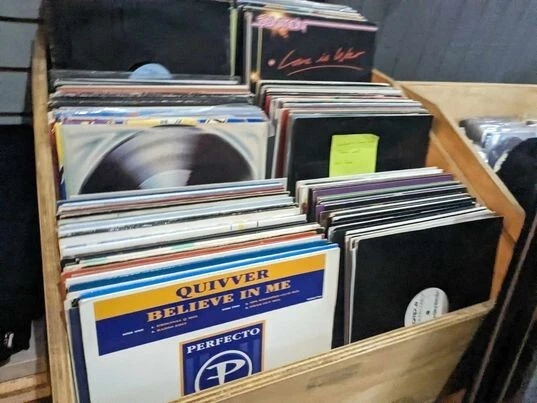 House and Techno records 12" bundle x 25 vinyl - Image 3 of 4