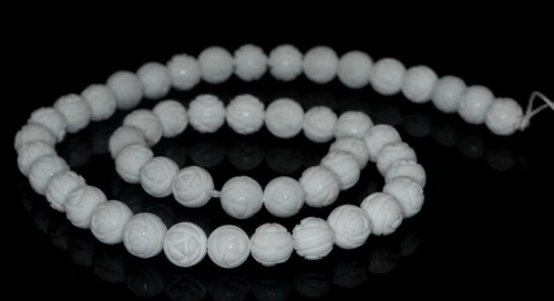 Flor de piedras preciosas de cáscara blanca de 6 mm 15,5 pulgadas (90187350-715B) - Imagen 1 de 4