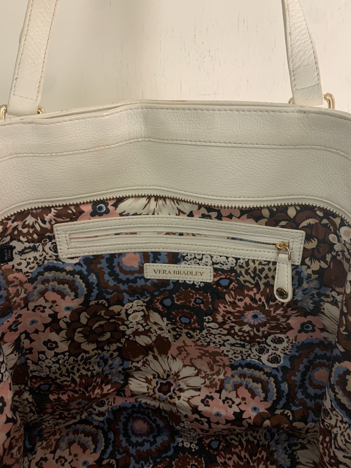 Vera Bradley Quilted Leather Large Ella Tote. White. Gem