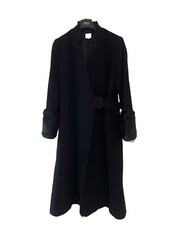 Women’s Linea Coat Size 18