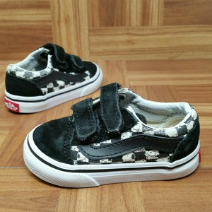 vans x snoopy old skool
