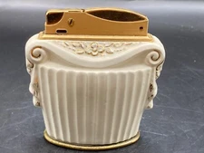 Vintage Elgin American Table Lighter