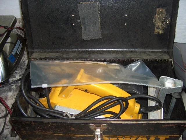 Dewalt DW675 7.2 amp Corded Electric hand plane w Case READ DESCRIPTION works