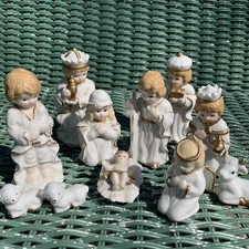 11 Pc Nativity Manger Christmas Decor White Gold Vintage 4” Creche MCM