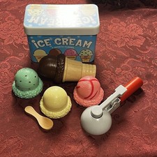 Melissa  Doug Scoop  Serve Ice Cream Set
