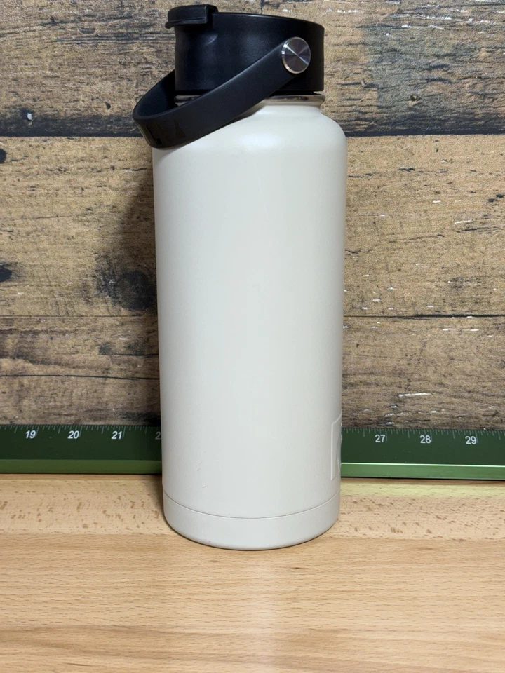 Botella de agua de acero inoxidable RTIC 32 oz, | BRONCEADO PLAYA | Café caliente y frío Foto 3 de 4