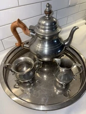 Vintage Colonial Williamsburg Stieff Pewter Teapot Tea Set w/ Silver Plated Tray