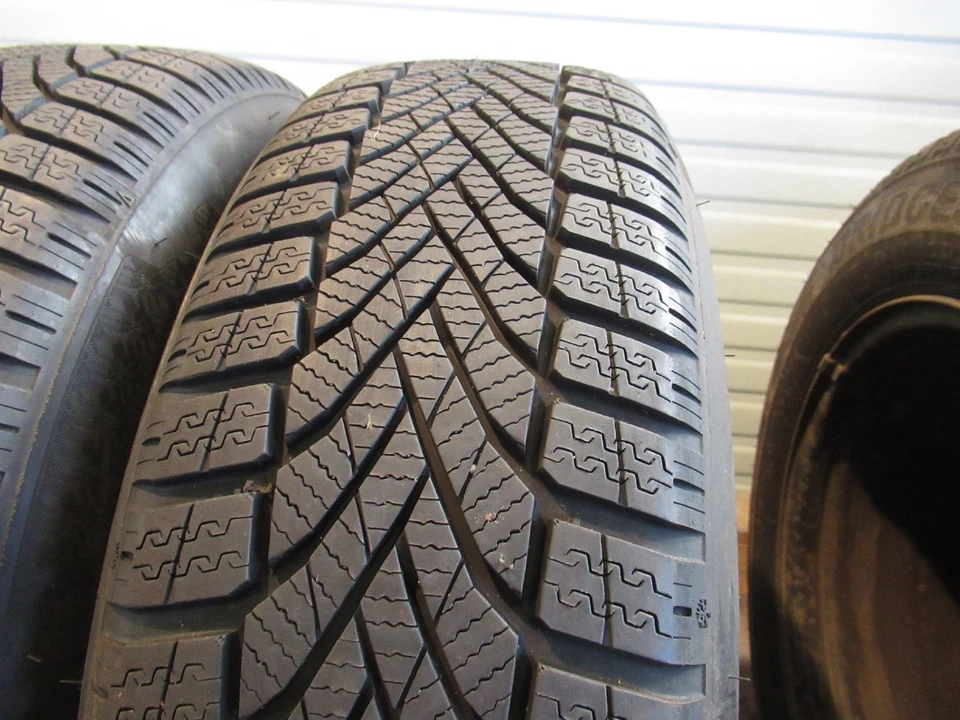 !8mm! Winterräder VW Audi Seat Skoda Golf Caddy Octavia - 195/65 R15 6Jx15 ET47 - Bild 3 von 4