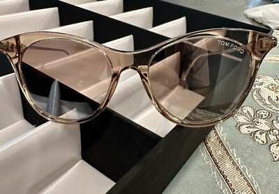 New Tom Ford Micaela TF662 Cat Eye Light Brown Transparent Sunglasses