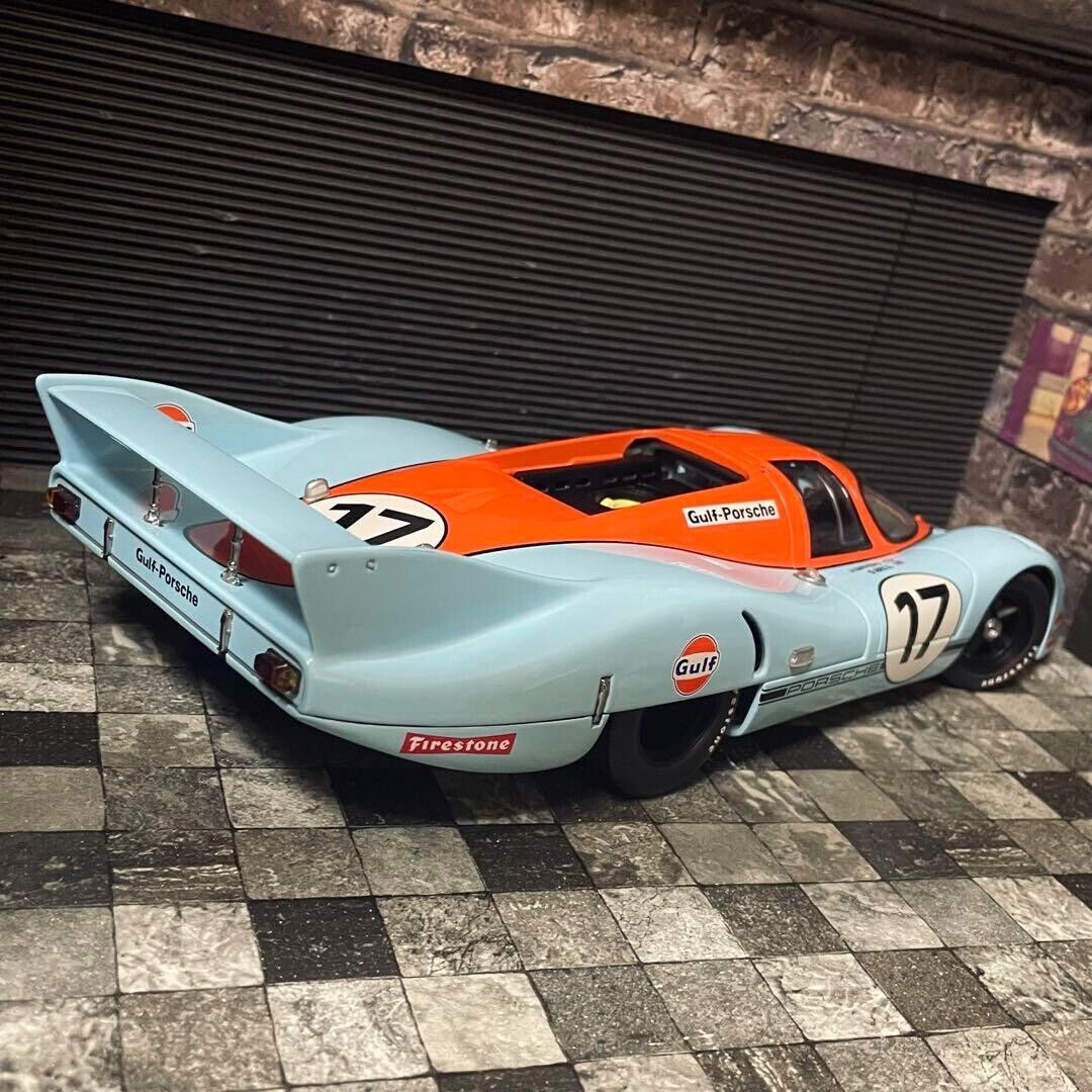 1/18 AUTOart Porsche 917 Long Tail Le Mans 1971 #17 Blue w 1/18 AUTOart Porsche 917 Long Tail Le Mans 1971 #17 Blue w