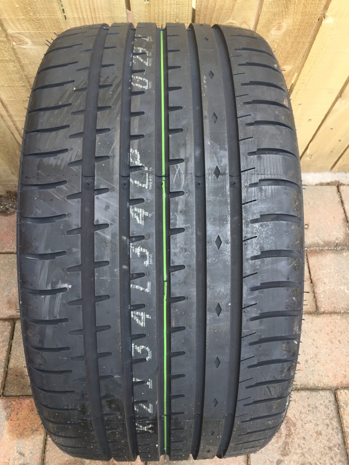 2 x 295/30ZR20 101Y XL ACCELERA 295 30 20 EXTRA LOAD TYRES 295/30R20 ...