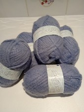 Patons Essence 62% Wool Chunky Italian Knitting Yarn Smokey Blue / Grey 250grms