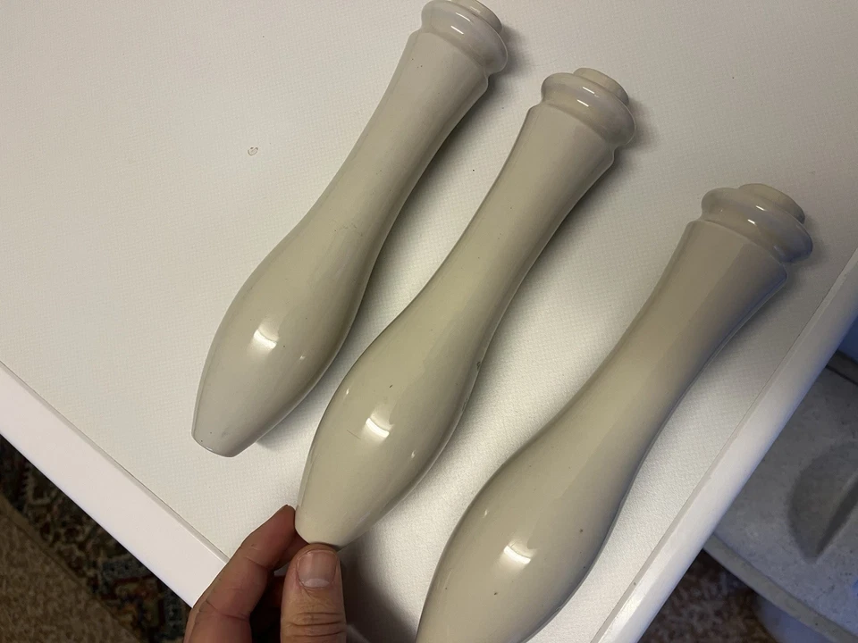 Vintage Ceramic Cask Ale Beer Pump Handle Hunting Scene Set Of Three 3 - Image 4 of 4