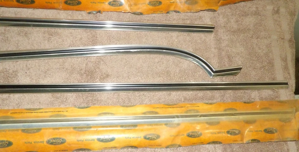 1973 1974 Mercury Marquis Brougham NOS LH+RH FRONT+REAR DOOR OUTSIDE MOULDINGS - Image 3 of 4