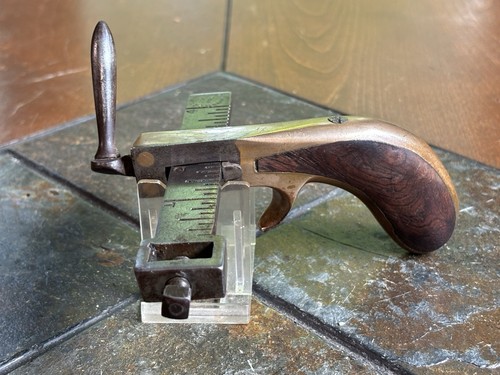 Antique C.S.Osborne Rosewood n Brass Pistol-Grip Leather Draw Gauge Excellent!
