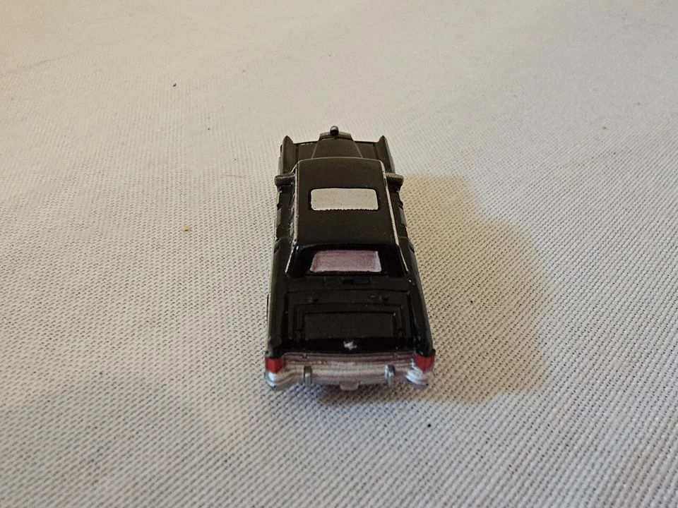 Lote de 2 Micro Máquinas Lincoln Presidencial Limusinas Limusina Galoob 1989 De Colección Foto 4 de 4