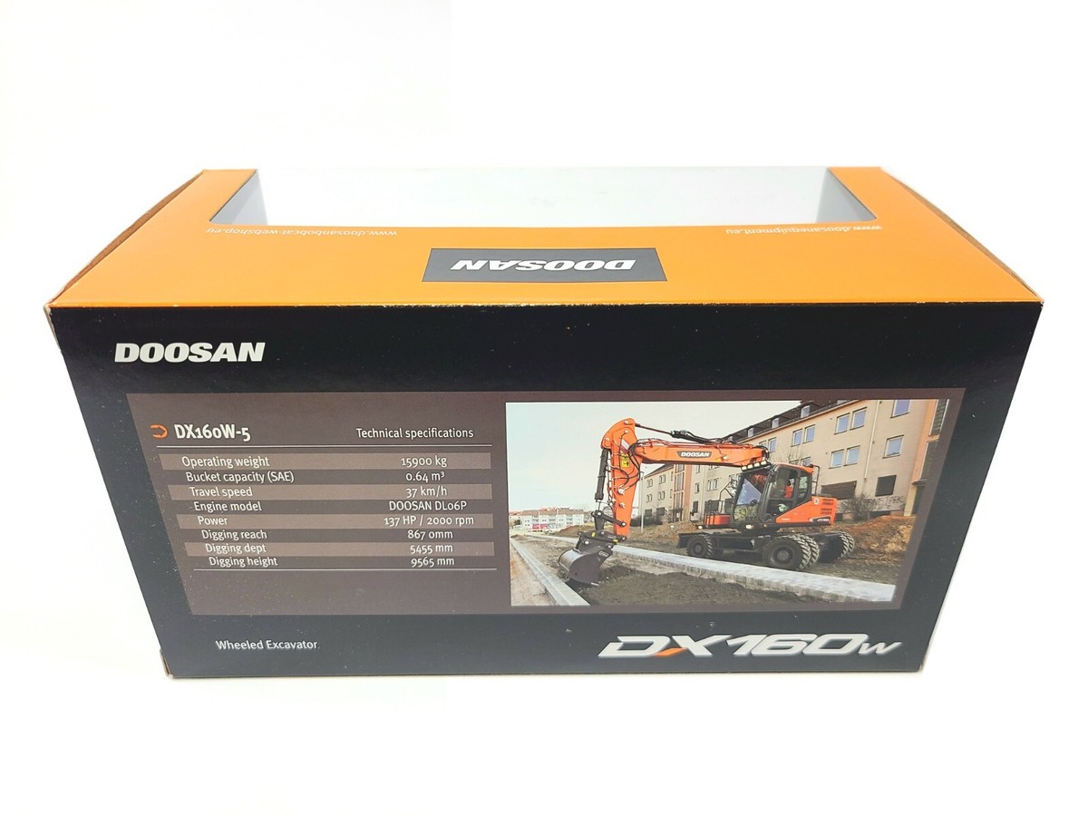 1/50 DOOSAN DX160W ホイールショベル Doosan DX160W Wheeled Excavator - UH IMC 1:50 Scale Diecast