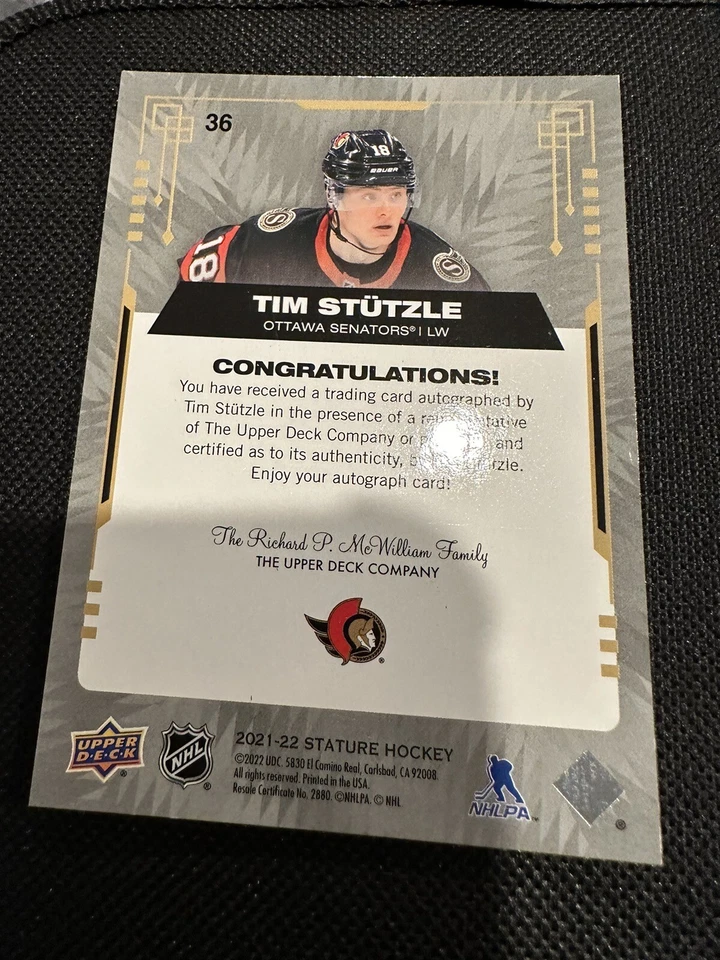 2021-22 Stature Hockey Tim Stutzle 36 Green Auto Photo Variation /50 - Image 3 of 3