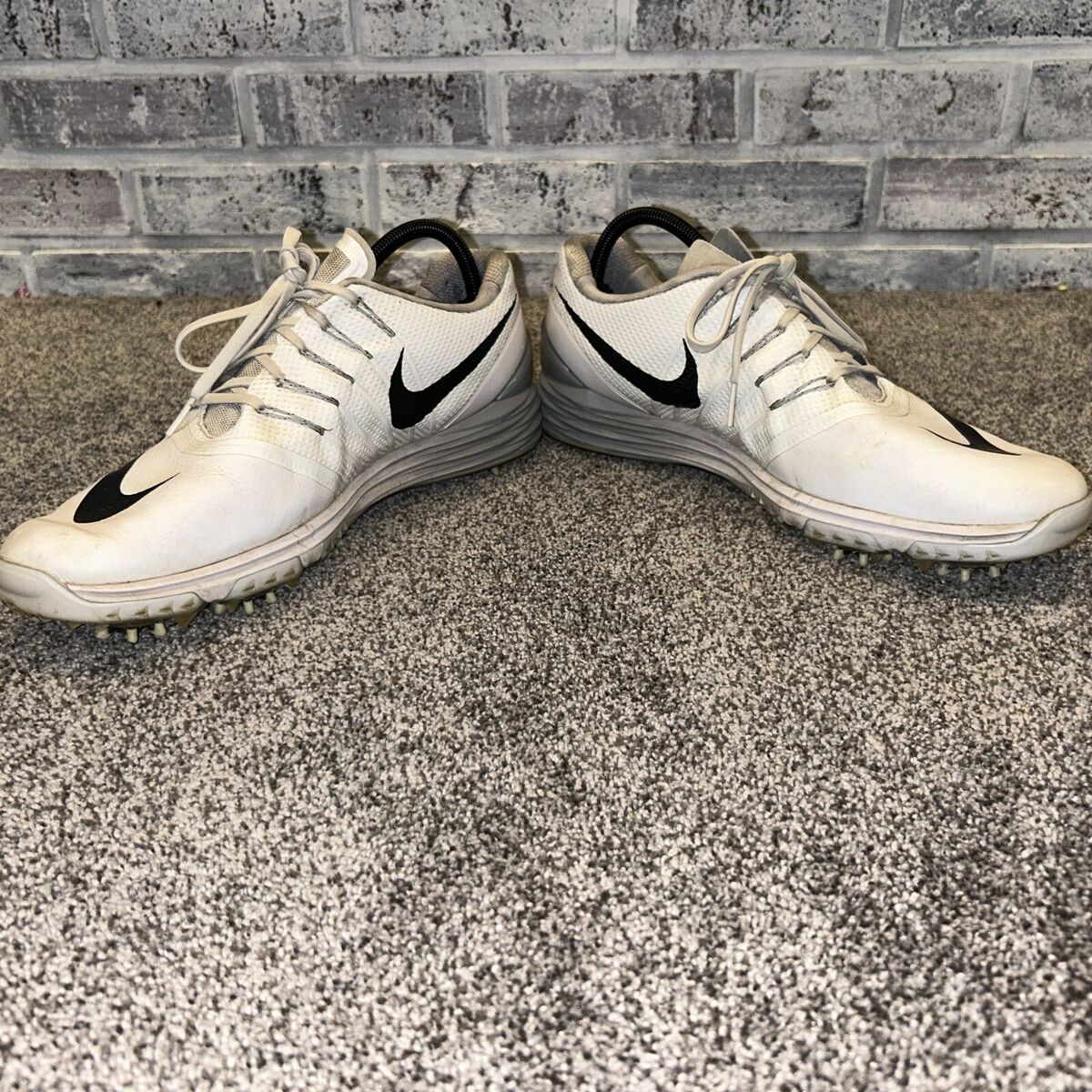 Nike Lunar Control 4 Golf Shoes White / Black 819036-101 Nike Lunar Control 4 Golf Shoes White / Black 819036-101