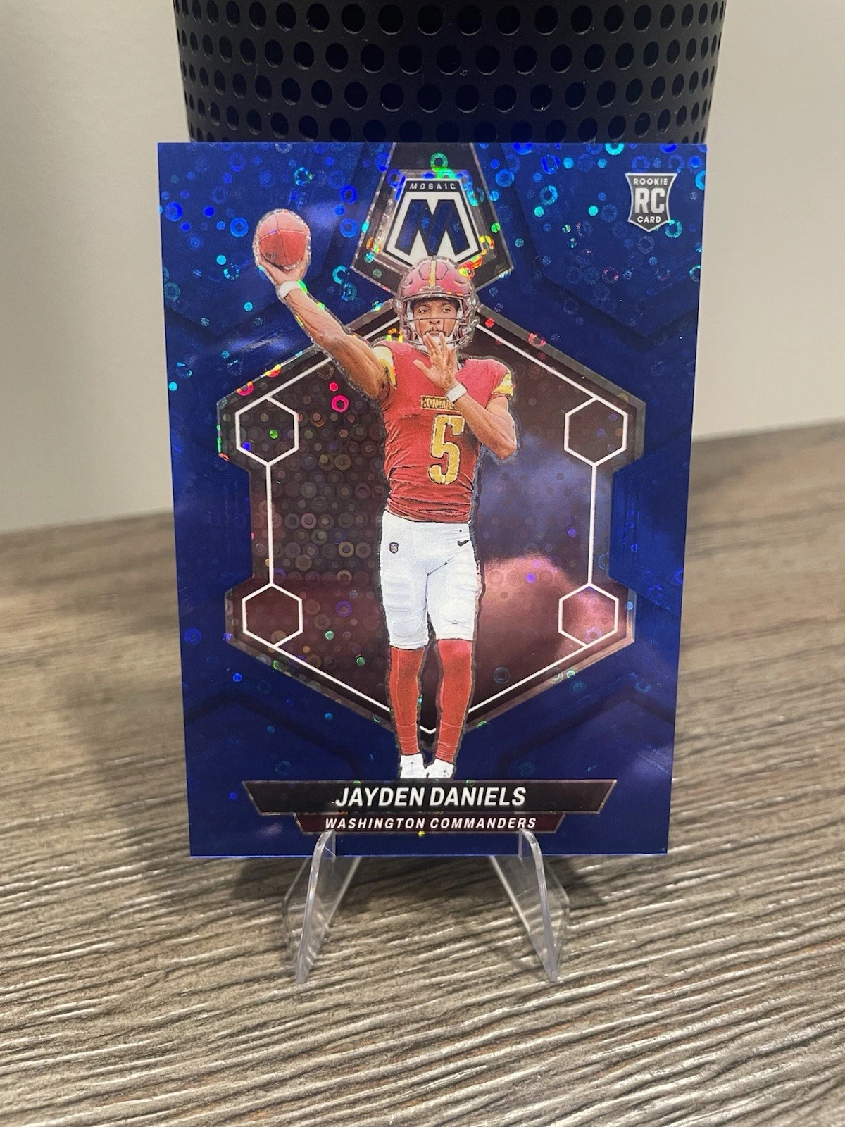2024 Panini Mosaic - Rookies Jayden Daniels #302 No Huddle Blue Mosaic Prizm /75
