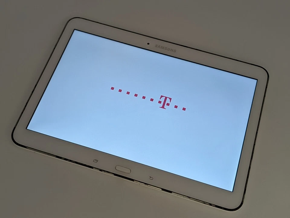Samsung Galaxy Tab 4 10.1 · 16GB · Cellular, Foto 1 von 5