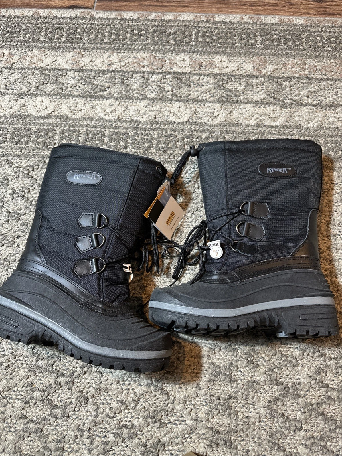 Ranger Men’s Size 7 Black Winter Boots