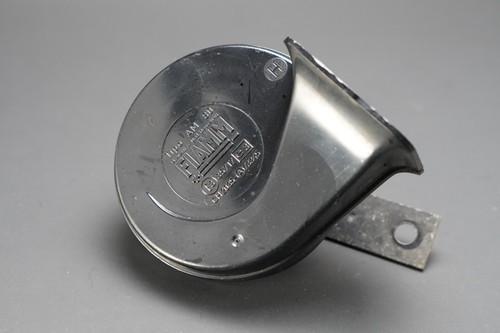 OEM BMW E30 Horn Fiamm High Pitch 510HZ 61331386254