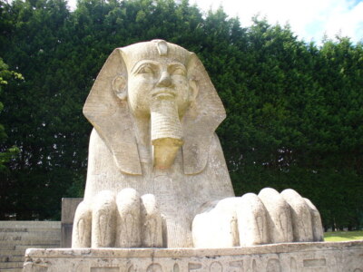 Foto 6x4 Pfoten für Gedanken Penge Die nördlichste von vier Sphinx, Kristall um 2009