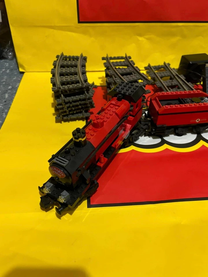 LEGO 10132 Harry Potter Motorised Hogwarts Express NOT 4708 4758 4841 75955, photo 4 of 5