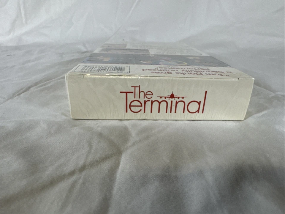 The Terminal - VHS Movie NOS Sealed (2004)- Starring Tom Hanks & Stanley Tucci - Image 3 of 4