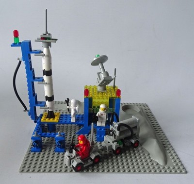 Lego  Space 920 Alpha-1 Rocket Base 8-12 Jahren Gebraucht/Used