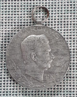 Medal Of Injured Austria Hungary WW1 Carolus Laeso Militi Charles 1, 38mm