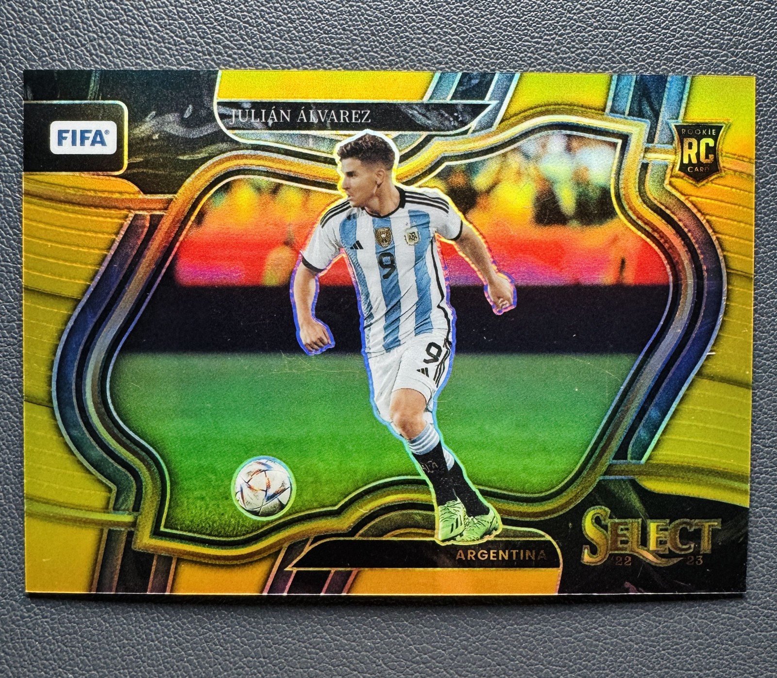 2022-23 Panini Select FIFA Julian Alvarez RC Rookie Field GOLD Prizm Miss No /10