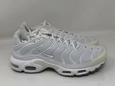 Men's 10 Nike Air Max Plus TN Triple All White Running  No Box Lid 604133-139
